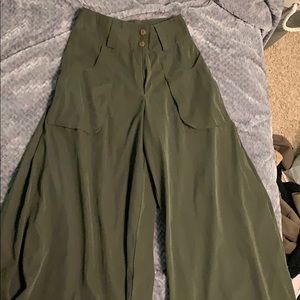 Trendy Dark Green Flowy Pants